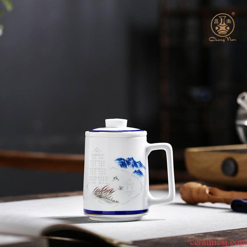 Chang south ceramic filter with cover cup of jingdezhen blue and white and exquisite tea tea office cup enamel office