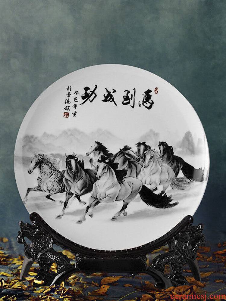 Jingdezhen ceramics decoration plate modern new Chinese style household act the role ofing is tasted, the sitting room porch TV ark, wine furnishing articles