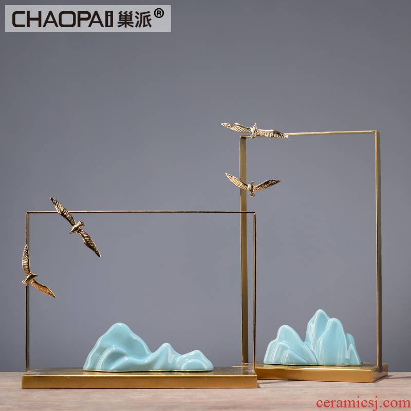 New Chinese style ceramic rockery place hotel club house sitting room porch metal golden indoor soft adornment ornament