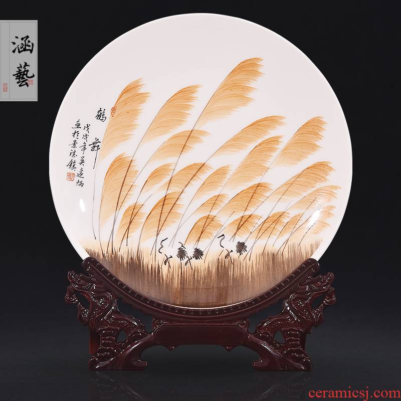 Jingdezhen ceramics hand - made crane dance decoration plate sit plate hanging dish of new Chinese style living room porch handicraft furnishing articles