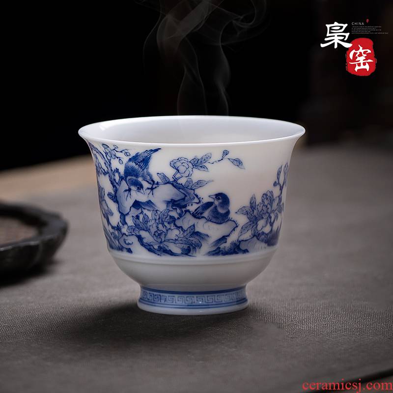 Ceramic craft master cup single CPU personal cup hand - made jingdezhen blue and white flower on kung fu tea cups sample tea cup tea sets