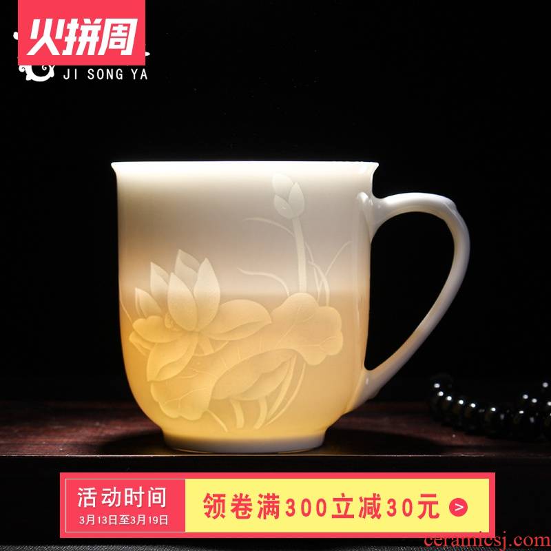 Ceramic cups water glass tea cup cup boss of jingdezhen Ceramic cup brought the gift box with lid
