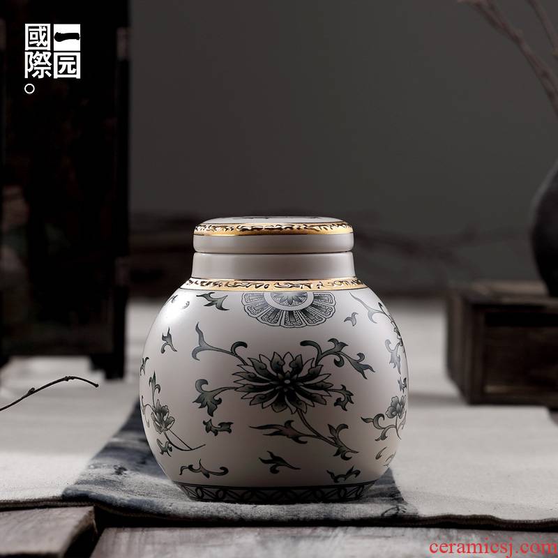 The Lotus was born in a rich garden international ceramic tea pot small storage tank mini tea tea warehouse seal POTS