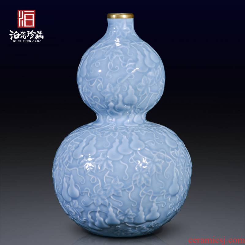 Descendants of archaize of jingdezhen chinaware paint blue glaze carving ten thousand broke gourd bottle home furnishing articles in the living room