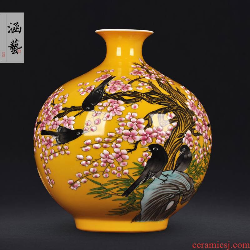 Jingdezhen ceramics hand - made painting of flowers and pomegranate living room flower vase household arts and crafts porcelain bottle furnishing articles