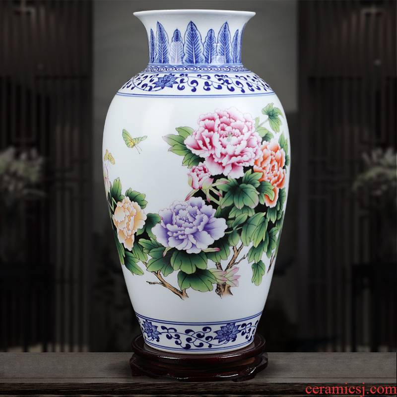 Jingdezhen blue and white ceramics powder enamel vase very beautiful famous hand - made home sitting room adornment is placed