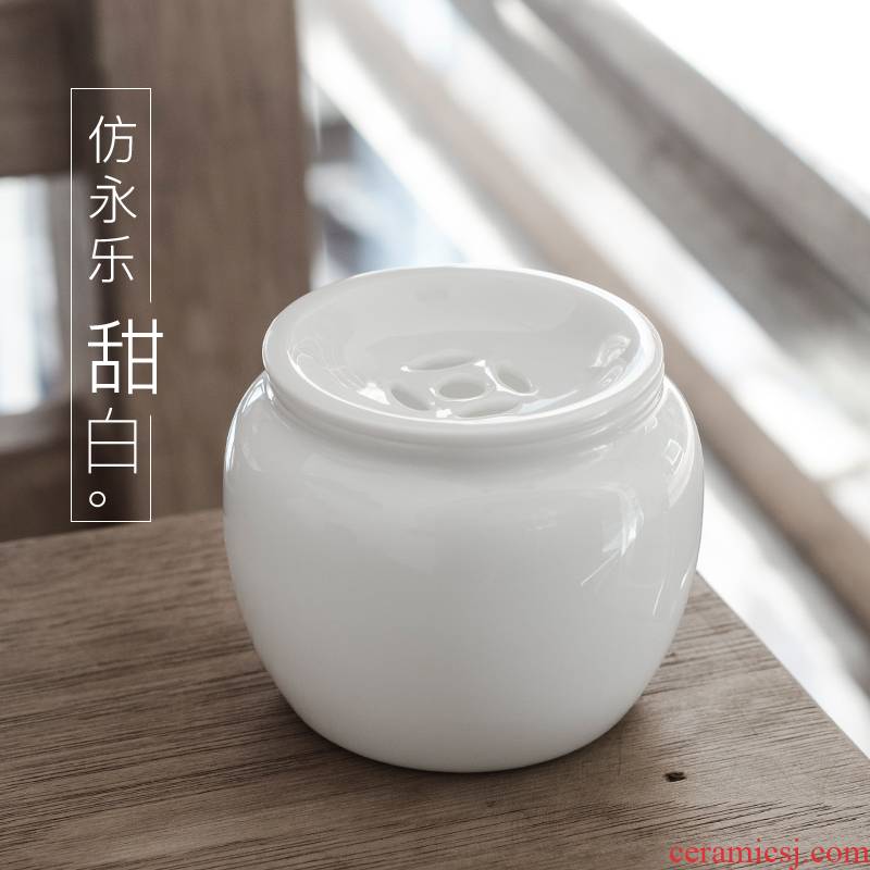 Public remit sweet white ceramic building water jar with cover small tea wash to the mini dross barrels of Japanese kung fu tea accessories