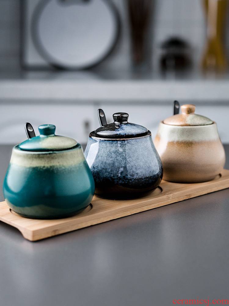 Porcelain color beauty of Japanese ceramics flavor kitchen household salt pot seasoning boxed set condiment bottles of three suits for