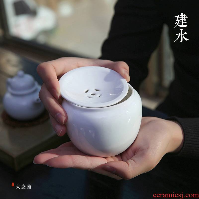 Kung fu tea accessories small tea in hot sea built water white porcelain dou jingdezhen ceramic Japanese tea taking simple water washing