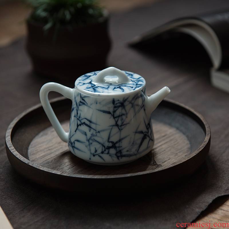 Get in jingdezhen blue and white porcelain teapot suit kung fu tea set the it household ceramic teapot individual