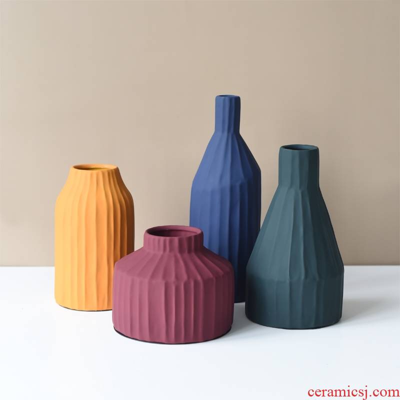 Nordic between I and contracted creative ceramic vase decoration example household soft adornment morandi color decoration