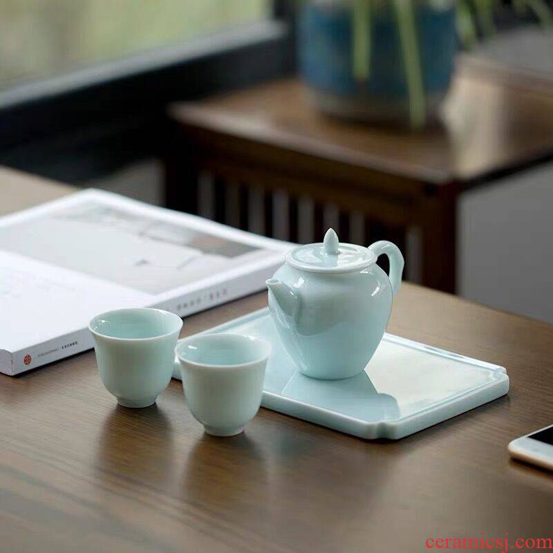 Ceramic tea set kung fu tea tea ice to crack the teapot tea tea tea tray cups of a complete set of suit household