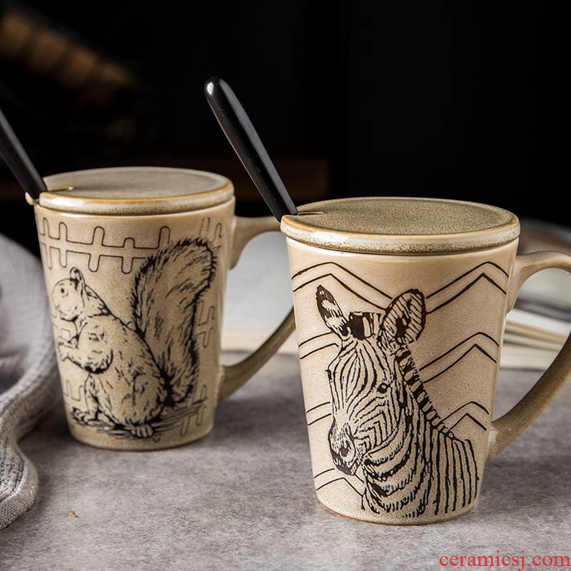 Ceramic cup with cover with a spoon, creative contracted household retro animal motifs, office keller cup coffee cup