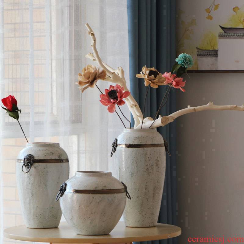 Coarse pottery vases, antique bronze, ceramic flower implement restoring ancient ways do old white glaze small pure and fresh and dry flower adornment flowers