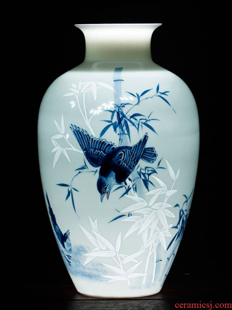 Jingdezhen ceramics hand - made of blue and white porcelain vases, flower arrangement furnishing articles of Chinese style thin foetus home sitting room adornment ornament