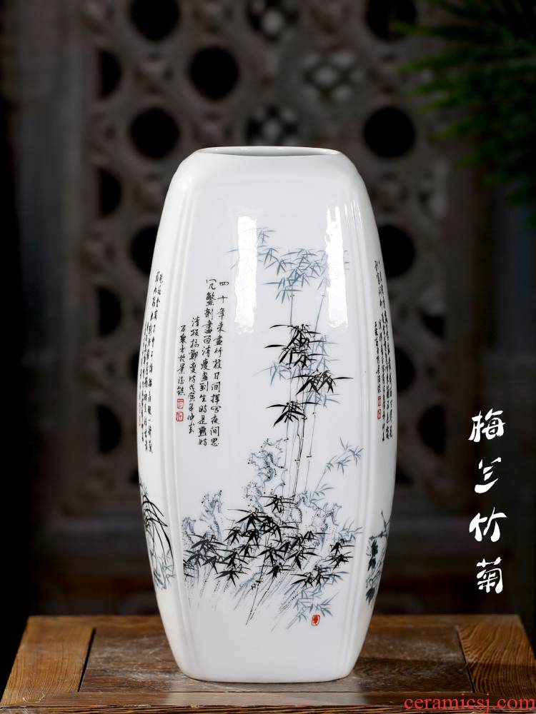 Jingdezhen ceramics flower home mesa of I sitting room adornment is placed by patterns Chinese wind vase