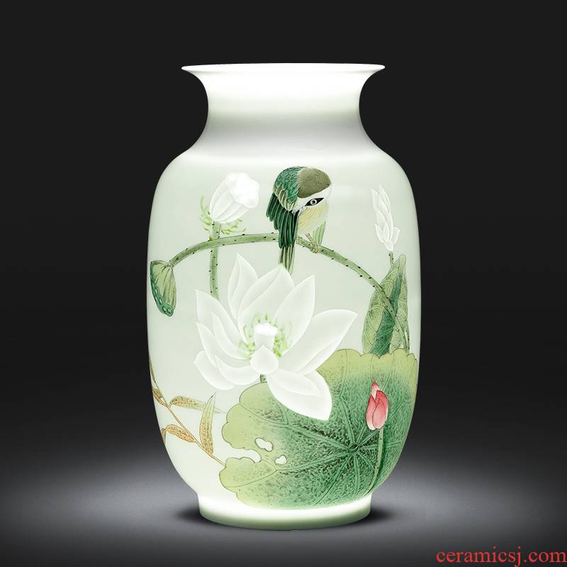 The Master of jingdezhen ceramic vase hand - made lotus famille rose porcelain sitting room TV ark, rich ancient frame study ornaments