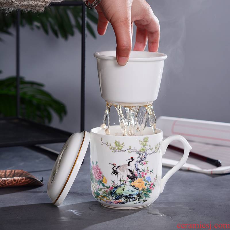 Jingdezhen ceramic ipads China cups with cover glass home office cup separation filter cups of tea a cup of tea cup