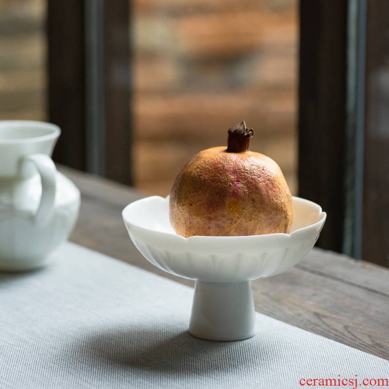 Good thing JingLan tea with jingdezhen ceramic tea set manually Chinese zen tea snack plate, lotus - shaped series