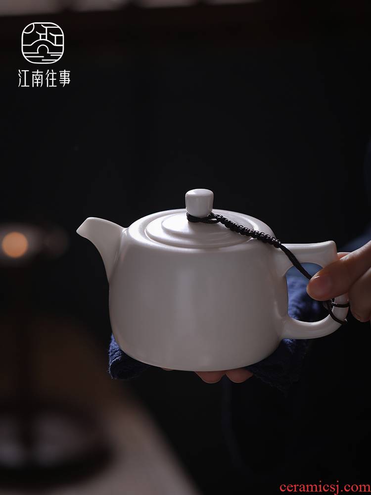 Jiangnan kung fu past little teapot from lard suet white jade household ceramic pot pot of single well bar pot teapot white porcelain