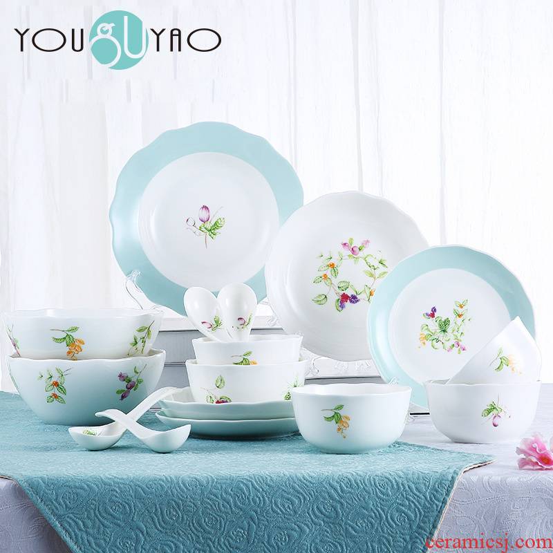 Household Korean dishes suit small pure and fresh and creative use of 4 ipads porcelain plate suit dishes