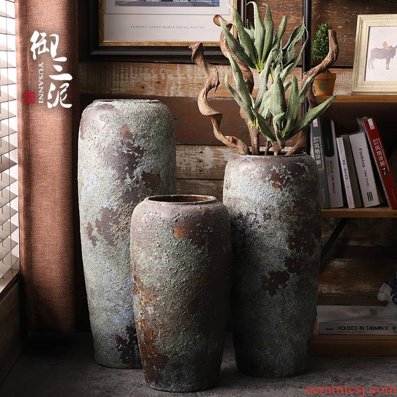 Ground vase large rural Chinese style restoring ancient ways is inserted dried flowers coarse pottery sitting room hotel villa do old ceramic furnishing articles