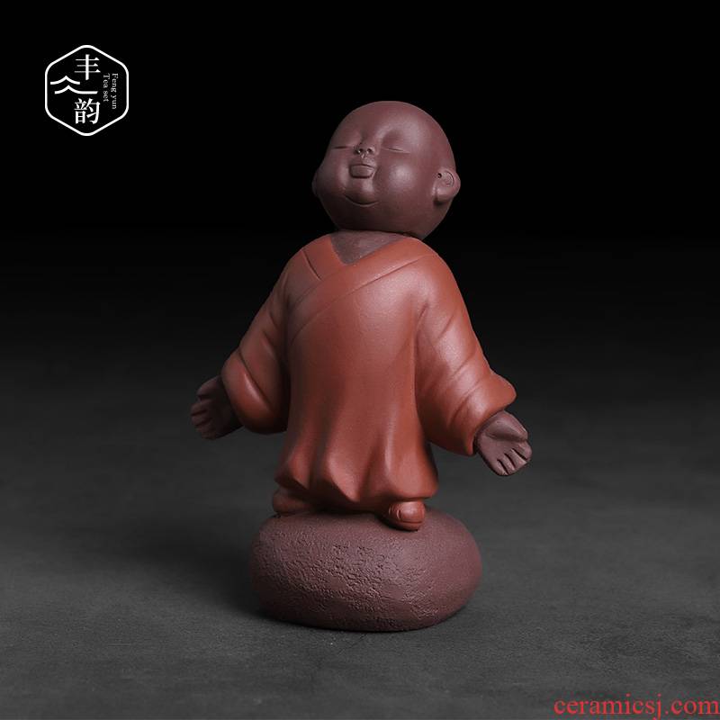 The young monk from furnishing articles pet zen tea to keep violet arenaceous The little novice monk ceramic tea tea taking decoration parts