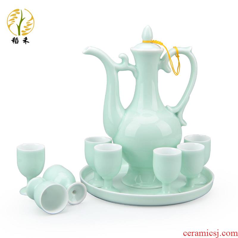 Jingdezhen thin foetus shadow celadon hip ceramic wine suits for Chinese antique white wine a small handleless wine cup glass ipads porcelain household