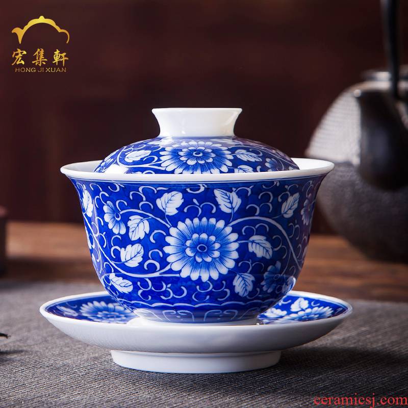 Tureen tea cups of jingdezhen ceramic only three large blue and white tea cup bowl hand - made ancient bowl lotus flower