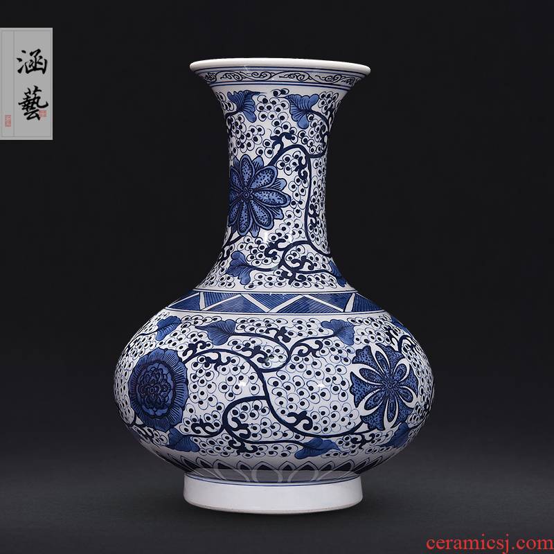 Jingdezhen ceramic hand - made archaize handicraft furnishing articles living room flower arranging Chinese blue and white porcelain vase vase