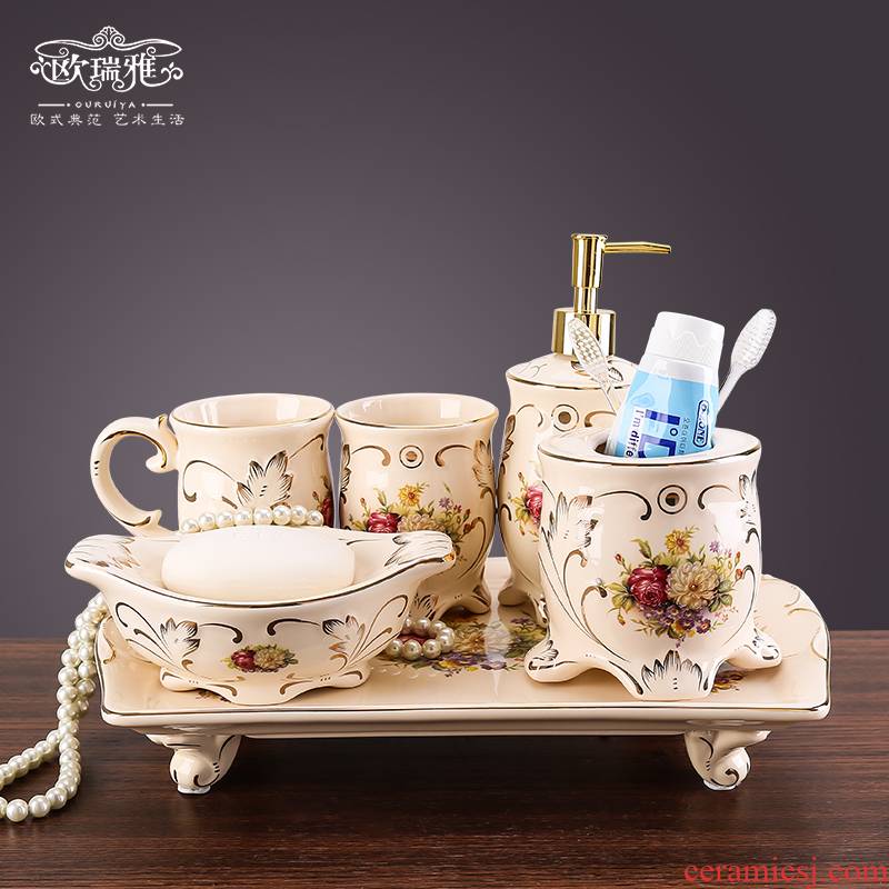 Wedding gifts creative furnishing articles set functional ceramic sanitary ware has five girlfriends friend move bride housewarming gift