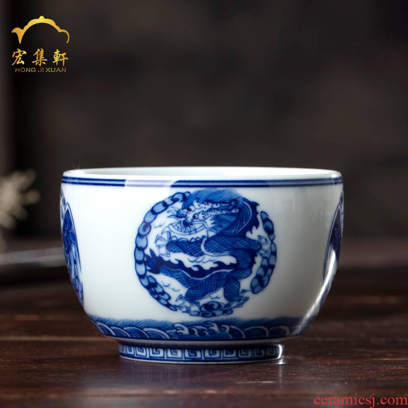 Jingdezhen ceramic cups manually hand - made the master sample tea cup of blue and white porcelain cup single CPU dragon cup chicken cup cup