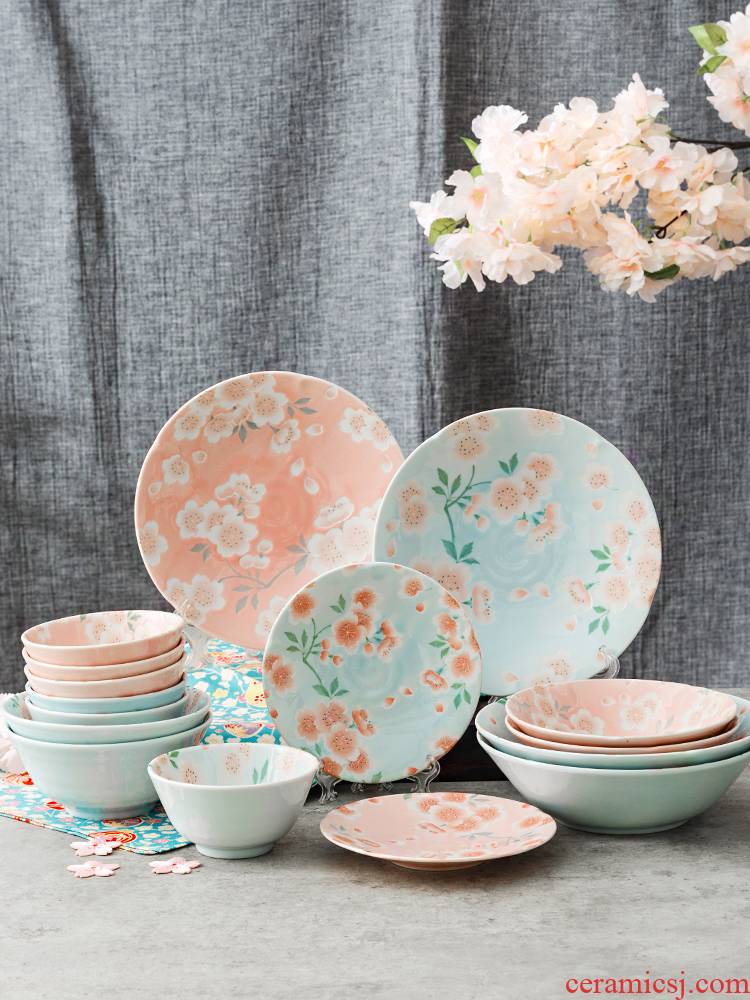 Tao interest in imported from Japan and creative dishes porcelain Japanese cherry blossom put ceramic bowl plate suit gifts