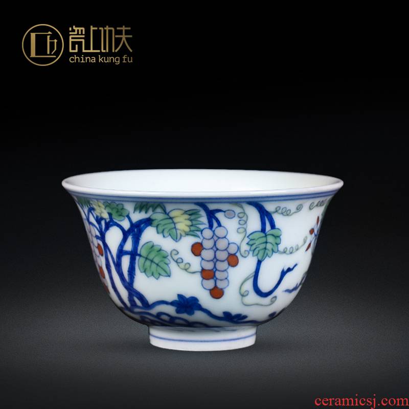 Jingdezhen ceramics master cup single CPU full manual hand - made bucket color grape grain kung fu tea tea cups