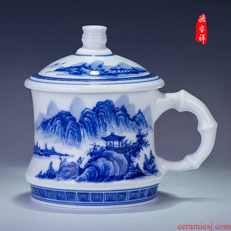 Hand the blue and white porcelain of jingdezhen ceramic cups and exquisite porcelain office large cups with cover glass tea set