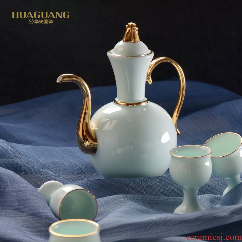 Uh guano countries celadon porcelain China ceramic wine suits for Chinese liquor state banquet wine hip flask glass