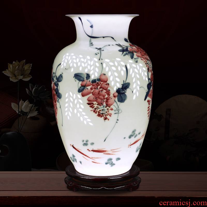 Creative thin foetus and exquisite porcelain jingdezhen ceramics sabingga sukdun dergici jimbi furnishing articles carve vases, flower arranging hand - made ornaments
