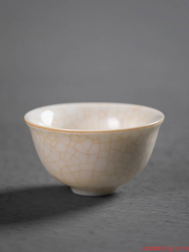 Jiangnan past your up suet jade white porcelain cups kung fu tea tea cup sample tea cup tea cup, a single master