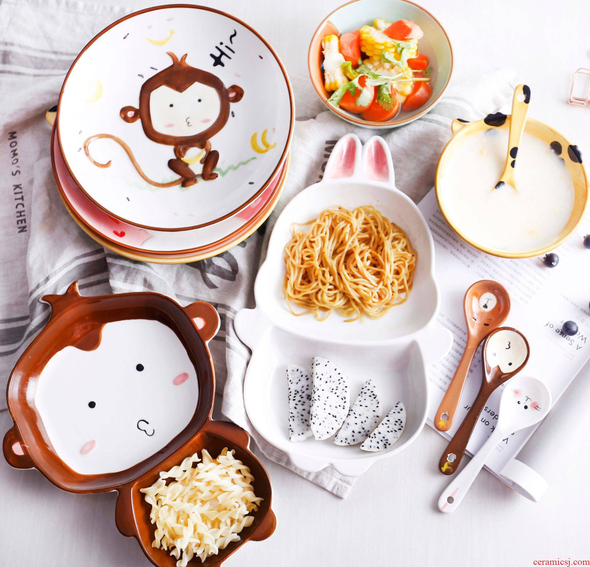 Love graces the new cartoon animals hand - made ceramic tableware household porcelain bowl of particulary if plate and colorful children