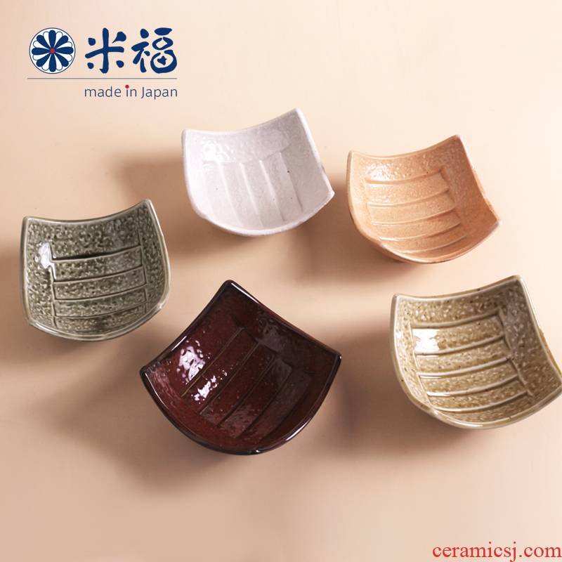 M f imported from Japan Japanese household ceramics tableware small plate creative side dish taste disc DVD with sauce