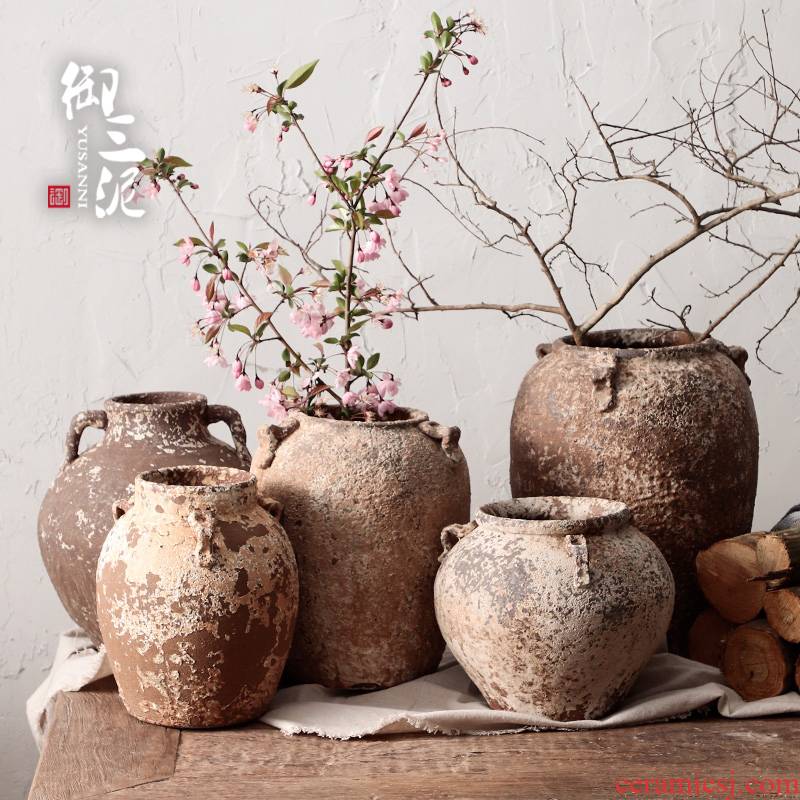 Manual coarse clay pottery TaoHua device, fleshy dry flower vase home stay facility the retro teahouse zen flowerpot orphan works