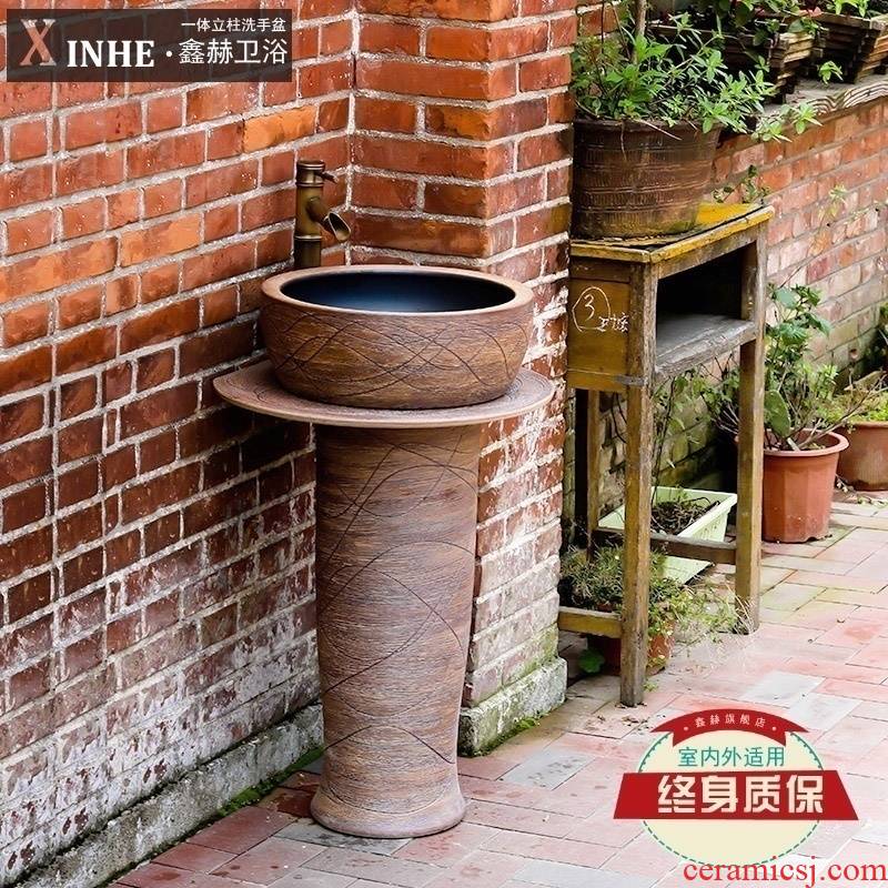 The sink basin of pillar type column small ceramic wash a face to The balcony is suing toilet toilet one ground pool basin