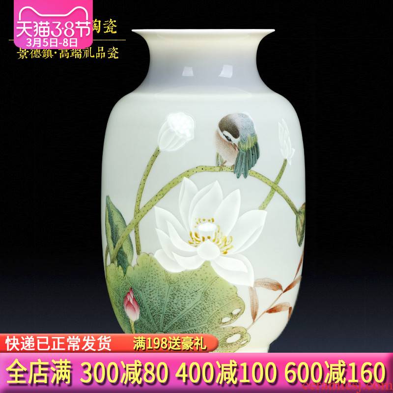Famous master of jingdezhen ceramics all hand hand carved lotus flower vases, flower arranging new Chinese style porch place