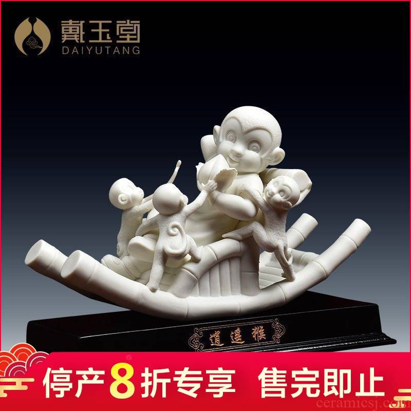 Yutang dai mascot furnishing articles dehua porcelain its checking crafts business gifts decoration/happy monkey