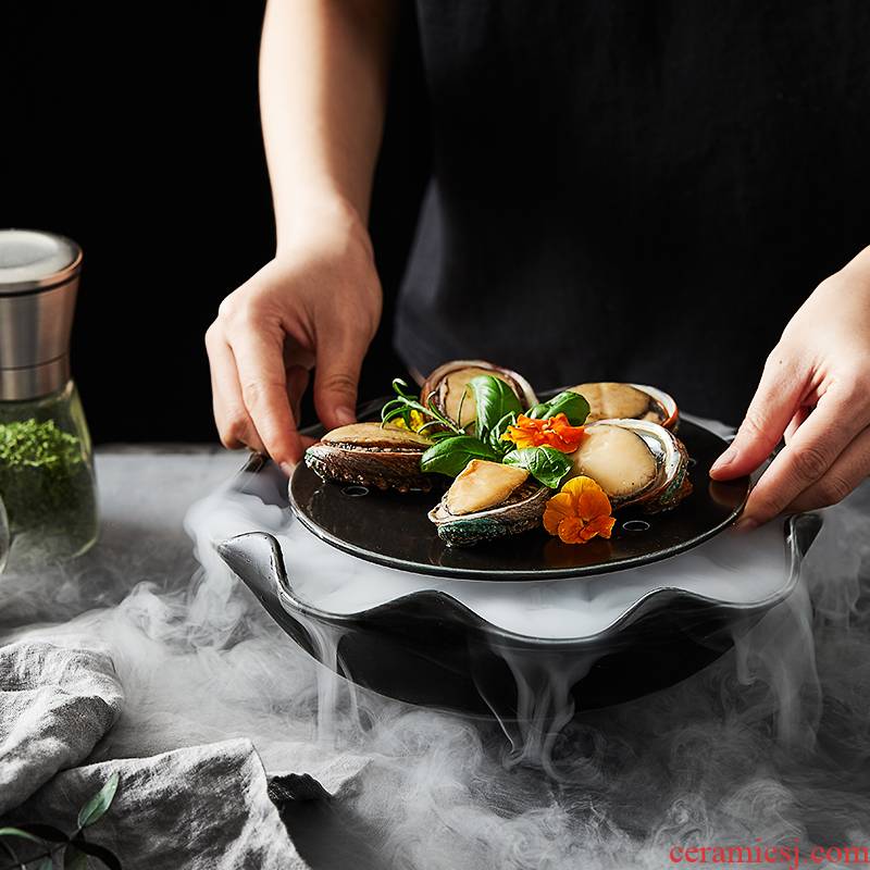 The Spray dry ice creative move ceramic tableware of dry ice hotel restaurant cuisine molecular artistic conception plate