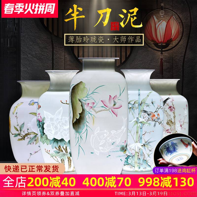 Jingdezhen ceramics manual hand - made vases, flower arrangement of Chinese style living room home TV ark adornment housewarming gift