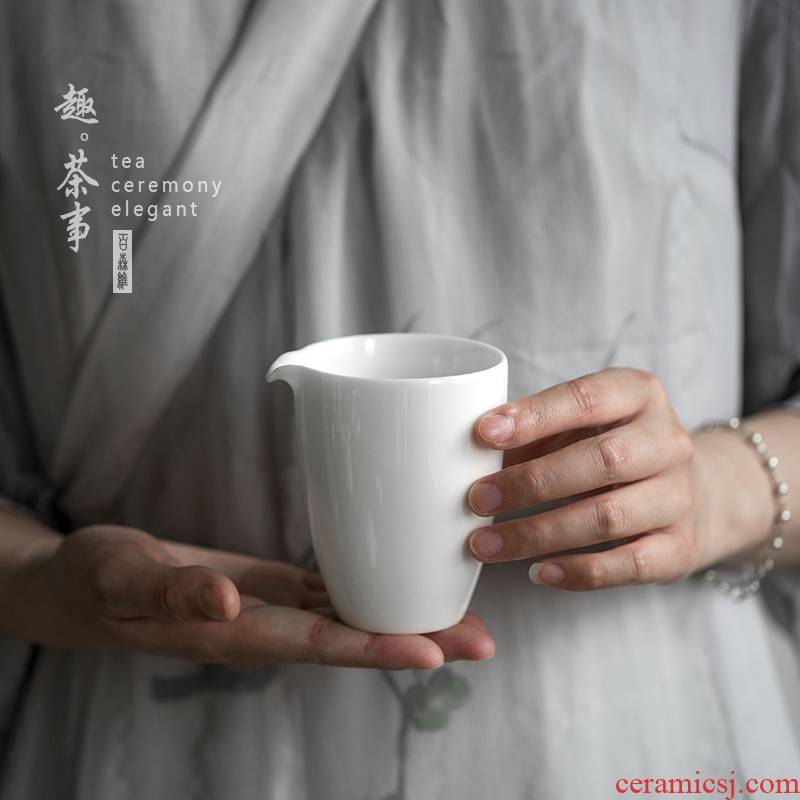 , a reasonable dimension of dehua white porcelain suet jade cup narrow tea tea, head points from lard white tea accessories