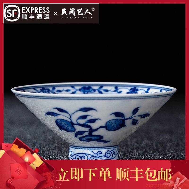 Archaize ceramic tea cup hand - made kung fu tea set of blue and white porcelain tea sample tea cup hat to cup the master cup single CPU