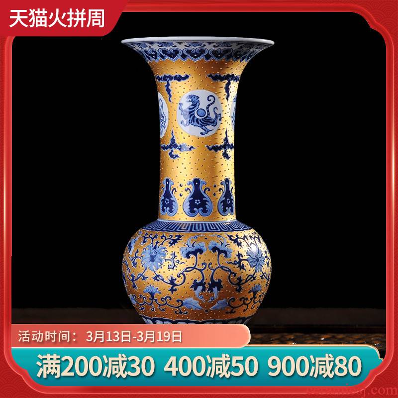 Jingdezhen ceramics gold hand - made modern household craft sitting room place emperor of blue and white porcelain vase