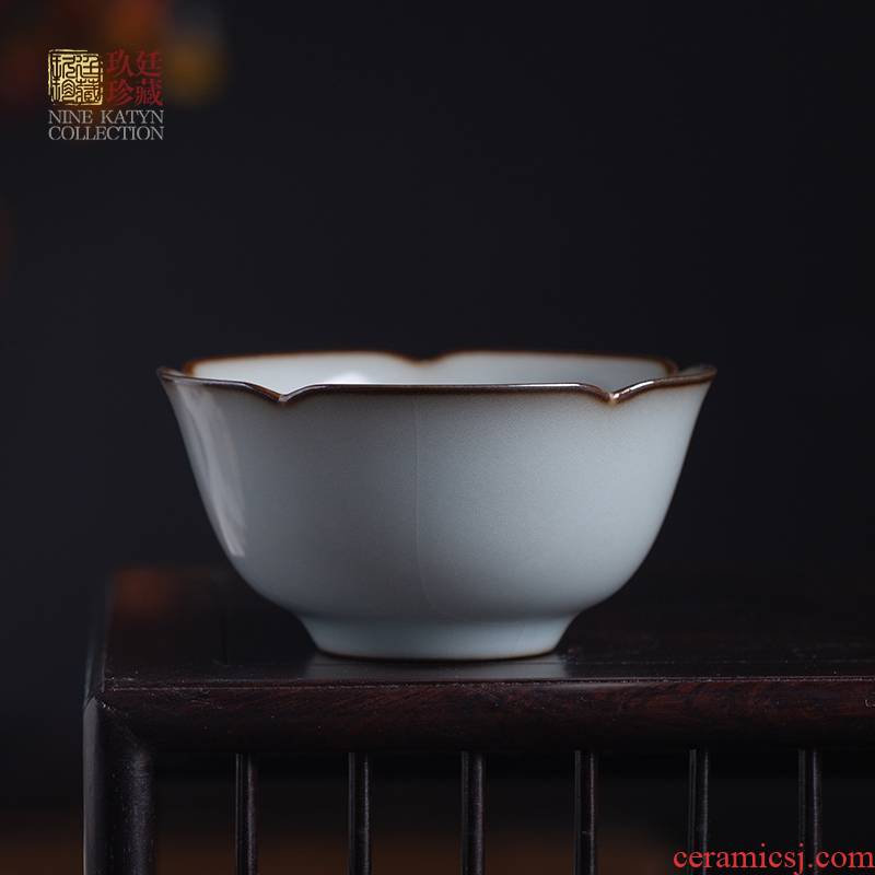 Nine at hand, jingdezhen ceramic up kwai masters cup expressions using kung fu tea tea sample tea cup individual, single CPU